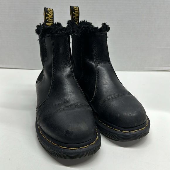Dr Martens Docs Leonore Leather Chelsea Ankle Boots Faux Fur Trim Black Size 5 - Picture 2 of 8